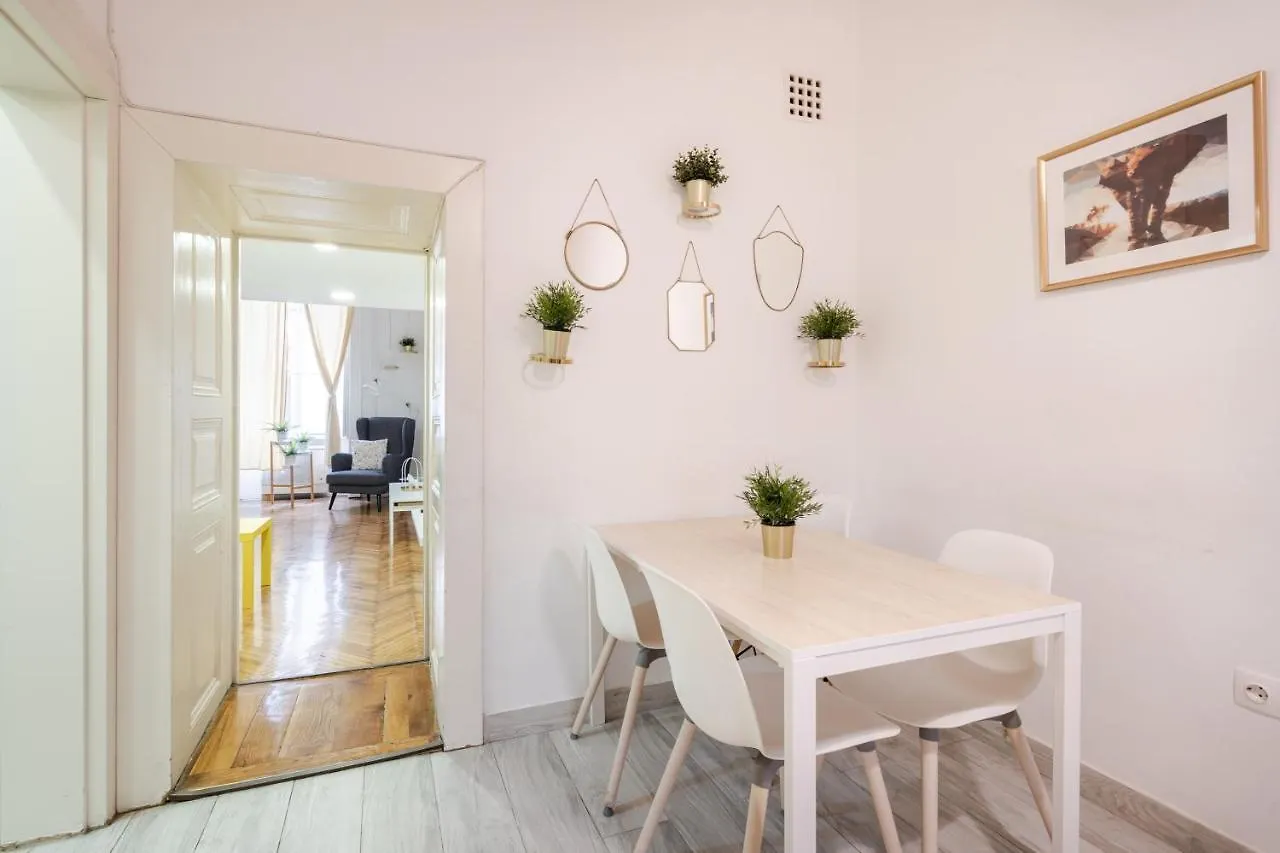 D20- Boutique Apartments, Best Location, By Bqa ブダペスト